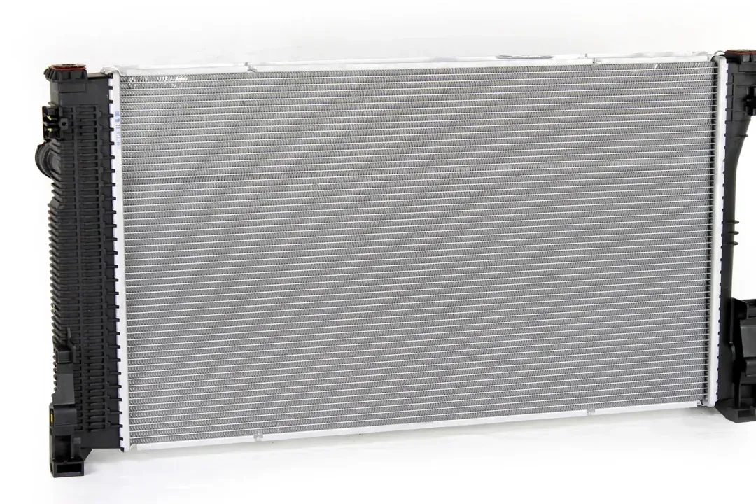 a2045003703   radiator